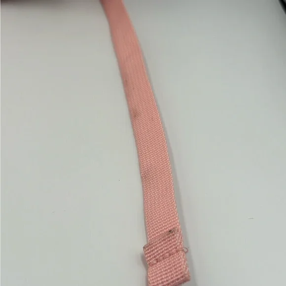 All in Motion Soft Pink 17" Commuter Backpack Laptop Sleeve - Picture 4 of 10